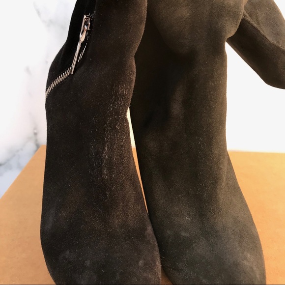 Prada women’s black suede stiletto zip ankle boot size IT 35.5 US 5.5 - Picture 4 of 12
